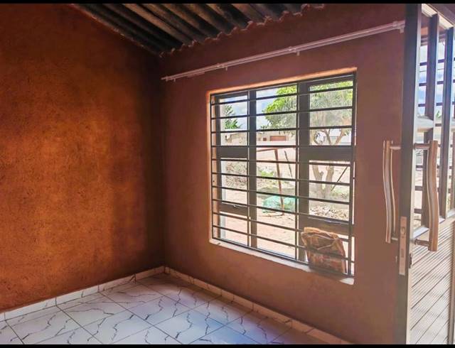 2 BEDROOM PROPERTY TO RENT IN MANKWENG